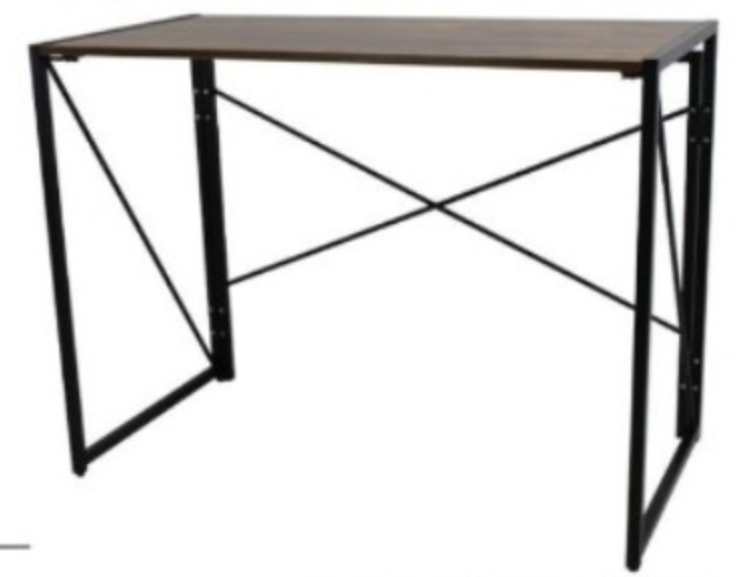 Mesa de madera con estructura tubular